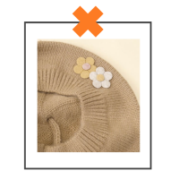 Kinder baret licht bruin/zand met vilten bloemen